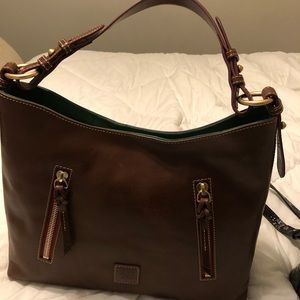 Authentic Dooney and Bourke one handle purse.